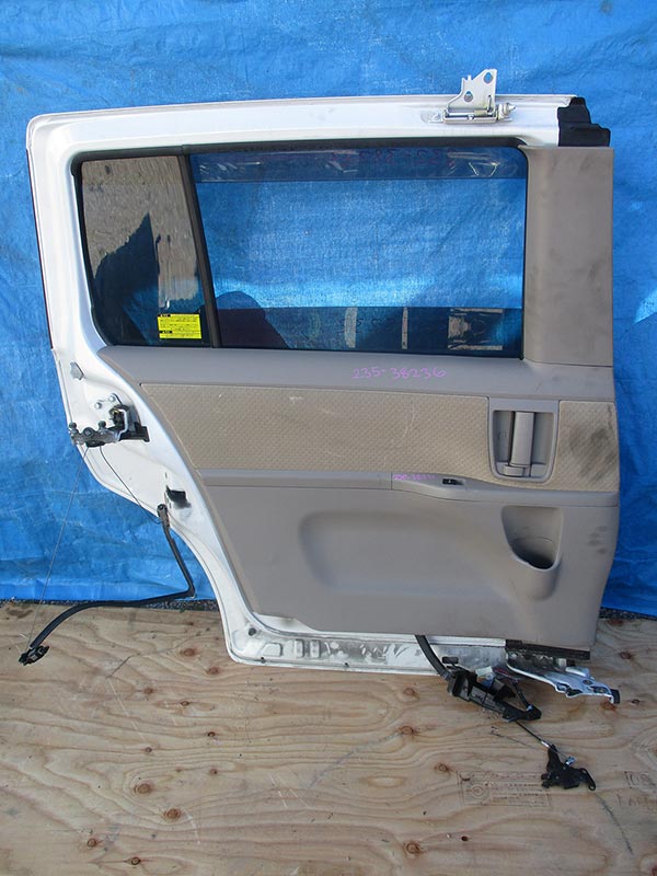 Used Toyota Isis WINDOW SWITCH REAR LEFT